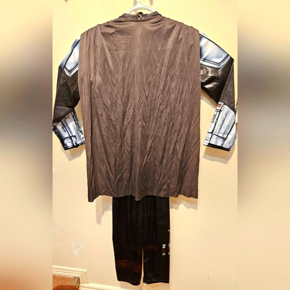Halloween Cosplay SIKKECO Kids Mandalorian Costume w Helmet - size L (9 - 10 yo) - Picture 5 of 7